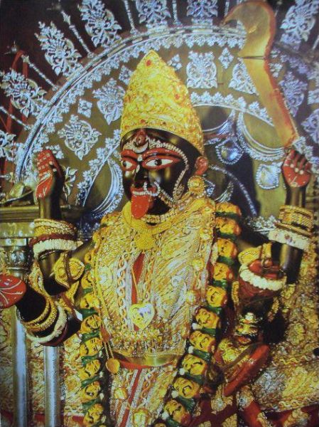Файл:The Kali idol Dakshineshwar.jpg